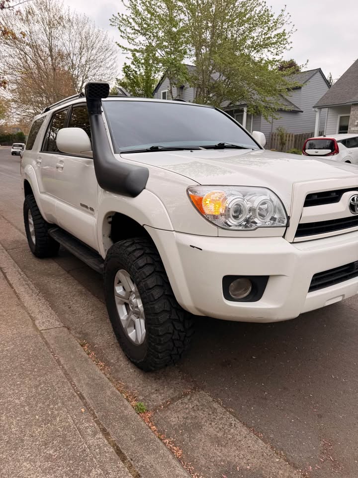 2006 Toyota 4Runner · Limited Sport in Portland, OR (photo 4) — photo 4