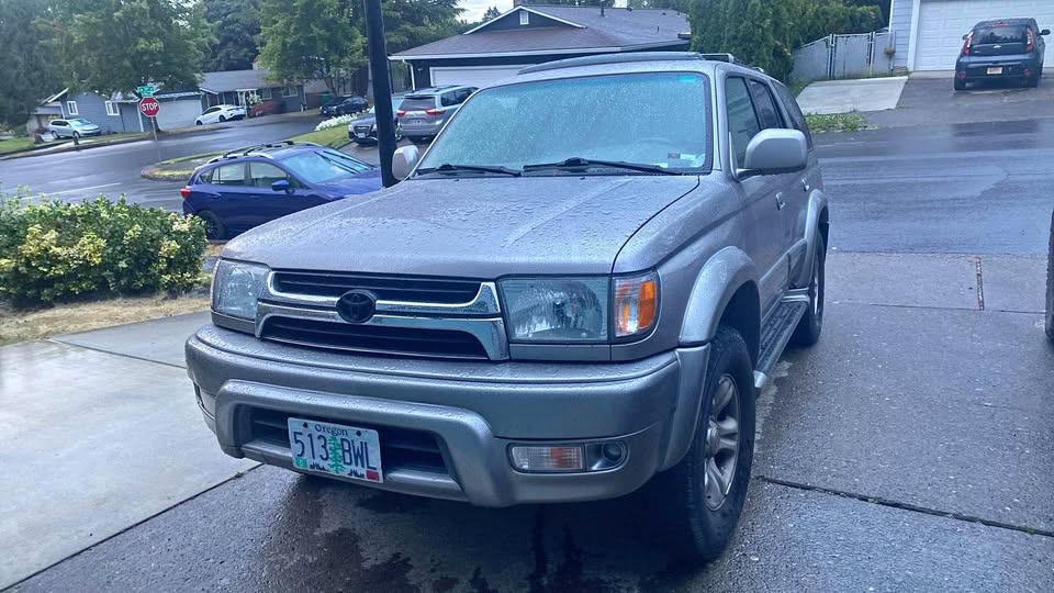 2002 Toyota 4Runner · Limited Sport Utility 4D in Gresham, OR (photo 1)