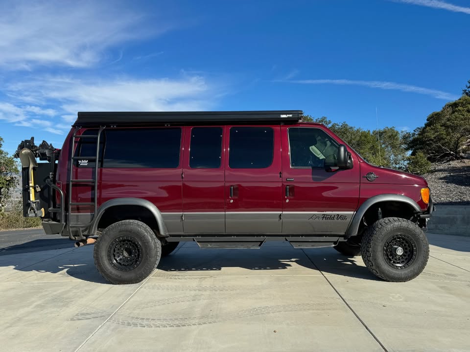 2005 Ford e350 chateau in Ennis, MT (photo 4) — photo 4