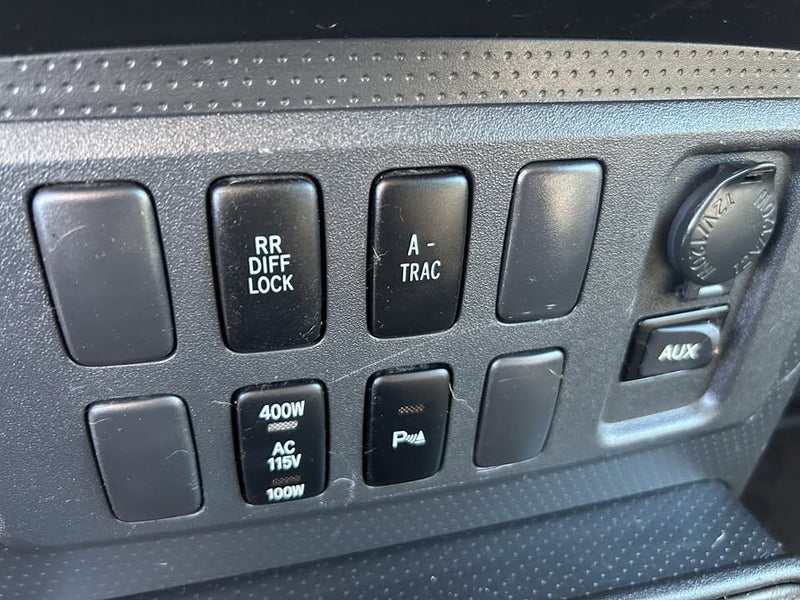 2007 Toyota Fj Cruiser 6spd Manual / Engine Replaced May 2026 in Phoenix, AZ (photo 10) — photo 10