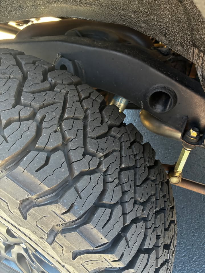 2000 Toyota 3rd gen 4runner 4d limited 4x4 in Denver, CO (photo 10) — photo 10