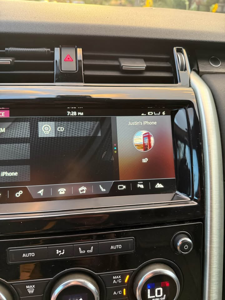2018 Land Rover Discovery HSE in Salt Lake City, UT (photo 10) — photo 10