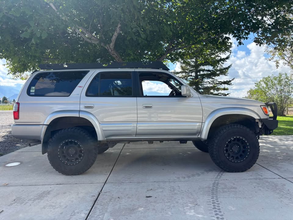 2000 Toyota 4Runner · Limited Sport Utility 4D in Payson, UT (photo 11) — photo 11