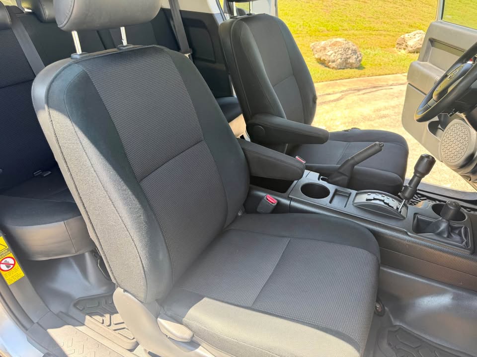 2007 Toyota FJ Cruiser · Sport Utility 2D in Leander, TX (photo 11) — photo 11