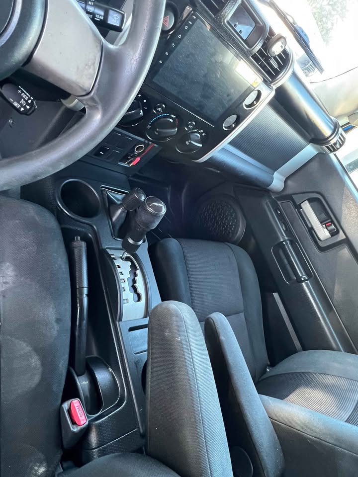 2008 Toyota FJ Cruiser · 4x4 al 100 in Houston, TX (photo 11) — photo 11