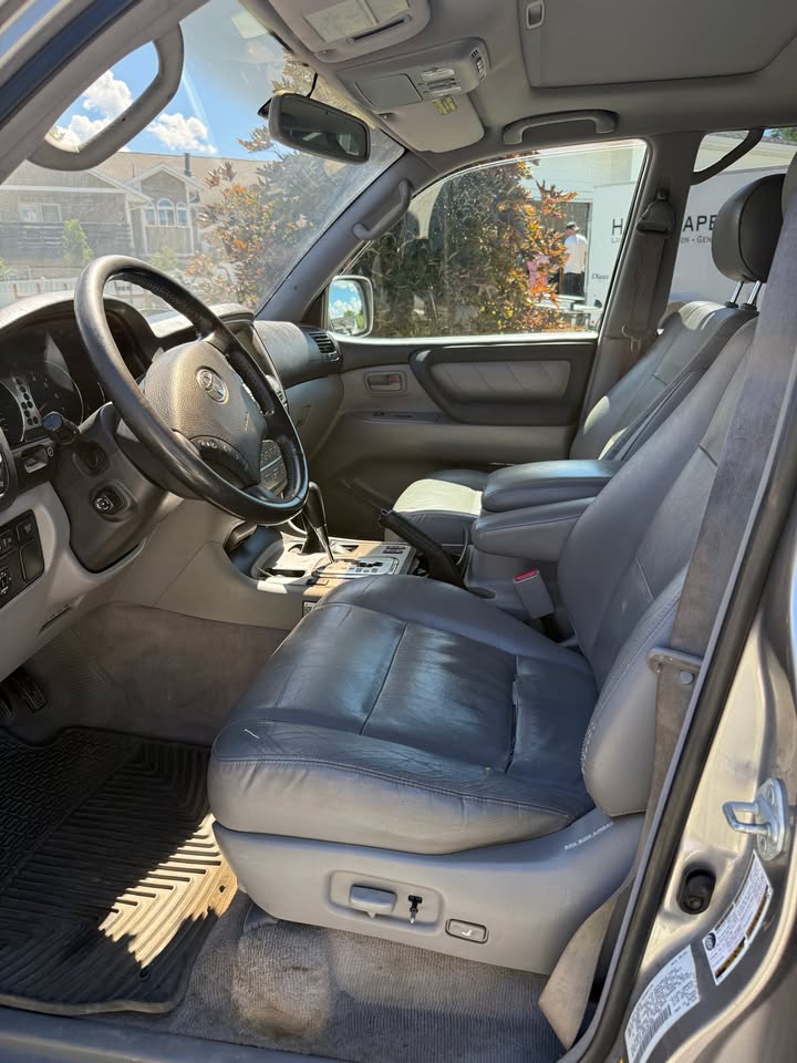 2004 Toyota Land Cruiser in Salem, UT (photo 11) — photo 11