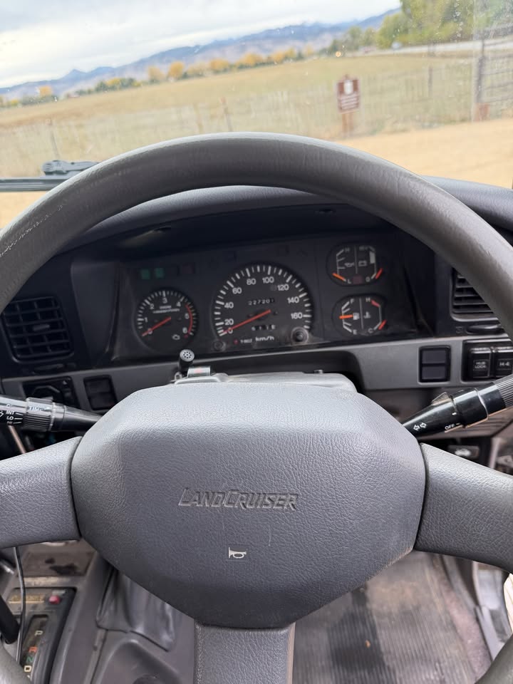 1994 Land Cruiser Prado (RHD) kzj-71 in Longmont, CO (photo 11) — photo 11