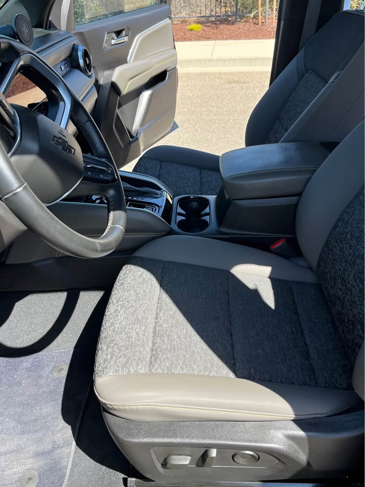 2024 Chevrolet Colorado Crew Cab · ZR2 Pickup 4D 5 ft in Santa Maria, CA (photo 11) — photo 11