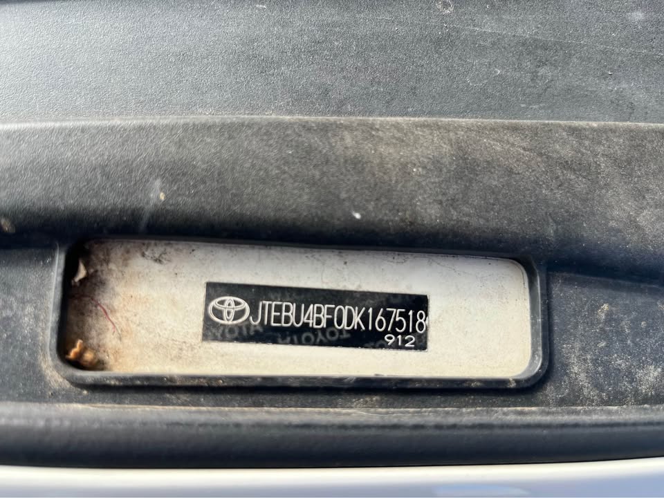 2013 Toyota FJ Cruiser · Sport Utility 2D in Malibu, CA (photo 11) — photo 11