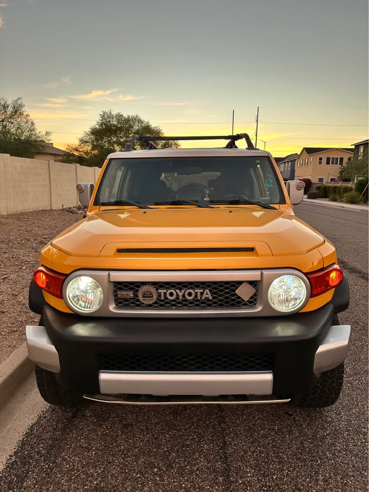 2007 Toyota FJ Cruiser · Sport Utility 2D in Phoenix, AZ (photo 11) — photo 11
