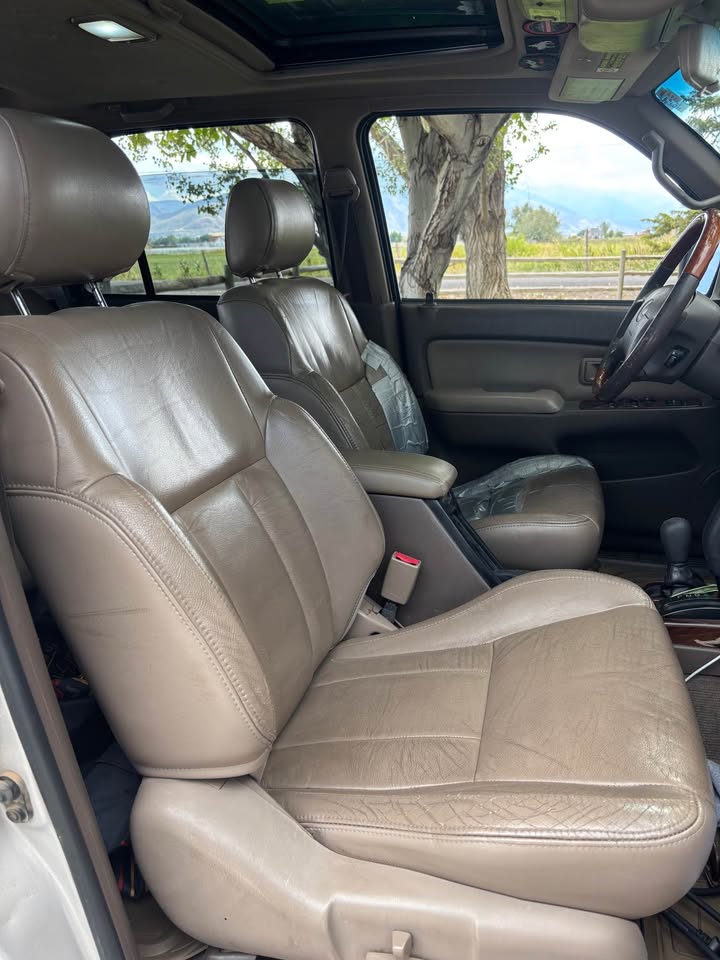 2000 Toyota 4Runner · Limited Sport Utility 4D in Payson, UT (photo 12) — photo 12