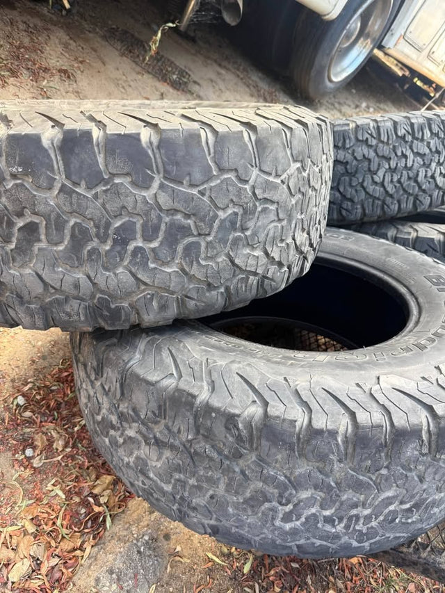 LT285/70R17 bFGoodrich ko2 all-terrain tires — photo 2
