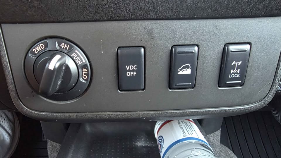 2011 Nissan Xterra · PRO-4X Sport Utility 4D in Menifee, CA (photo 12) — photo 12