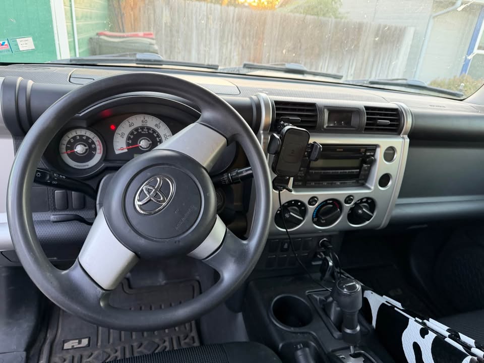 2008 Toyota FJ Cruiser · Sport Utility 2D in Meridian, ID (photo 12) — photo 12