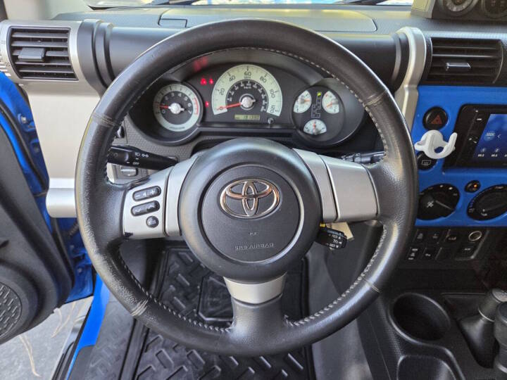 2007 Toyota fj cruiser 4x4 191k miles in Bullhead City, AZ (photo 12) — photo 12