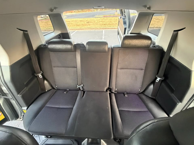 2010 Toyota FJ Cruiser - Backup Camera - Bluetooth - 1-Owner - Clean Title - 176K Miles in Cedar Park, TX (photo 12) — photo 12