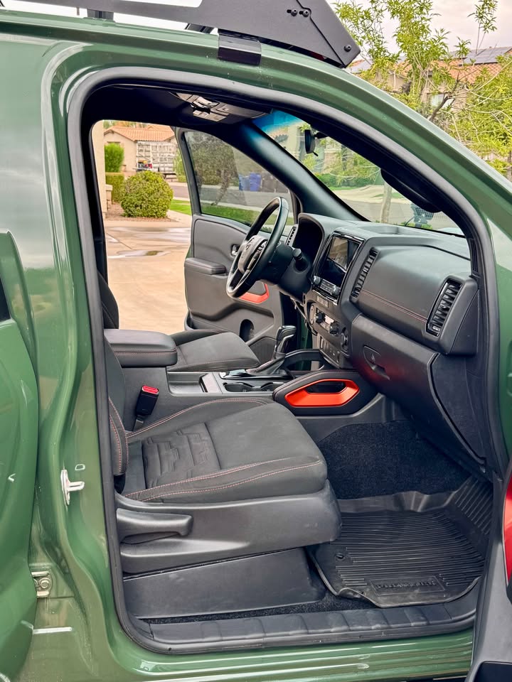 2024 Nissan Frontier Pro-X in Gilbert, AZ (photo 12) — photo 12