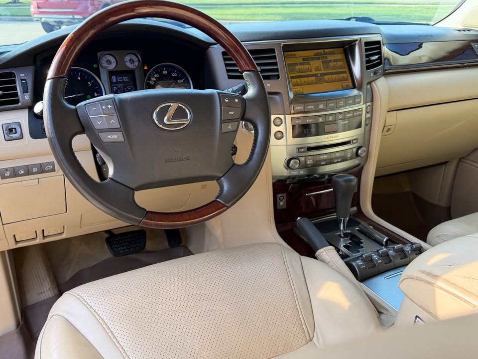 2011 Lexus LX · LX 570 Sport Utility 4D in Katy, TX (photo 12) — photo 12