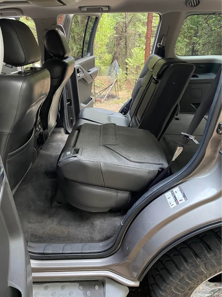 2005 Nissan Pathfinder · LE 4x4 runs strong in Nevada City, CA (photo 12) — photo 12