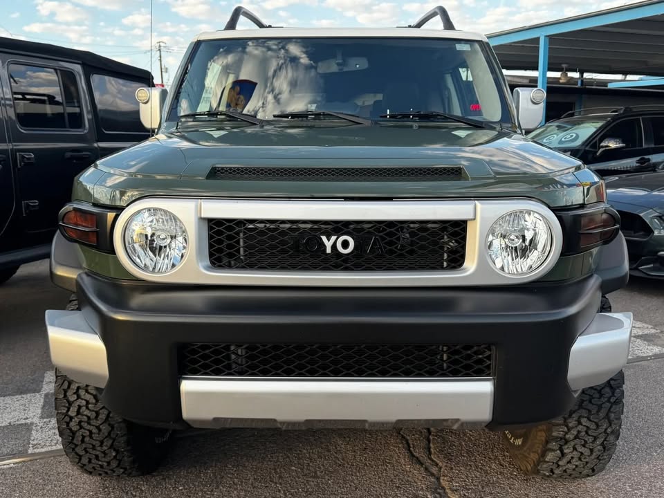 2013 Toyota FJ Cruiser in Phoenix, AZ (photo 12) — photo 12