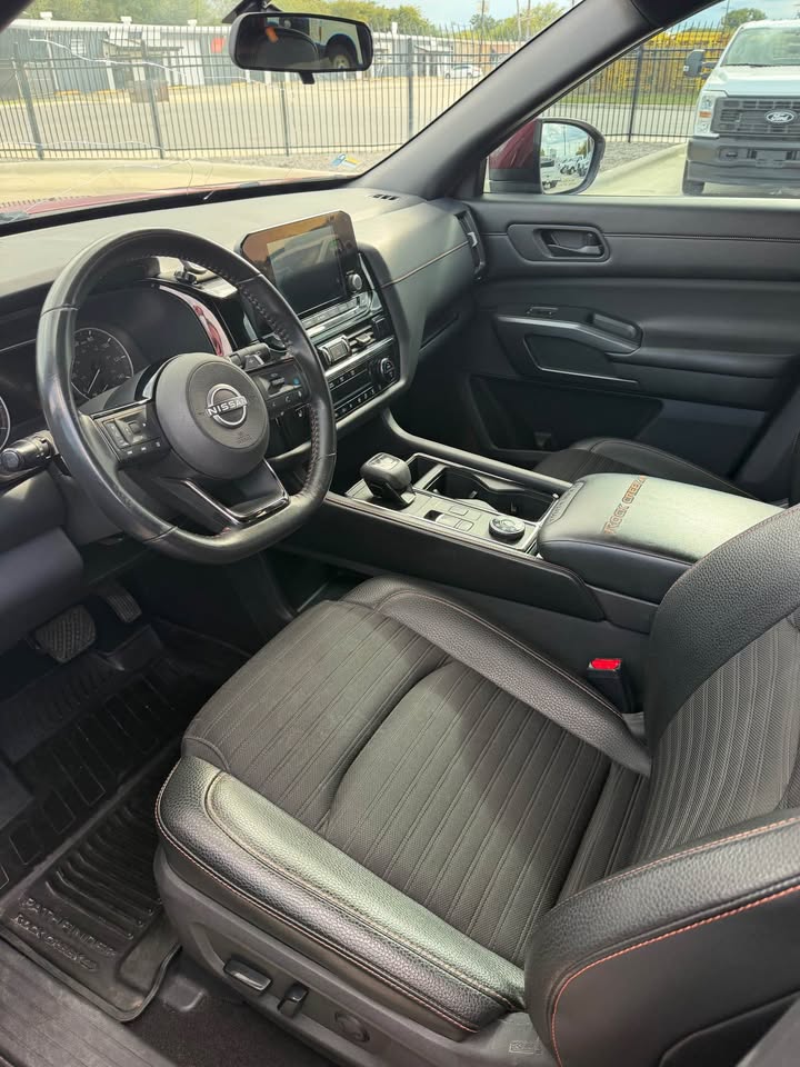 2023 Nissan pathfinder rock creek 4wd in San Antonio, TX (photo 12) — photo 12