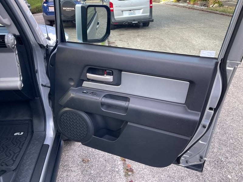 2007 Toyota FJ Cruiser in Seattle, WA (photo 12) — photo 12