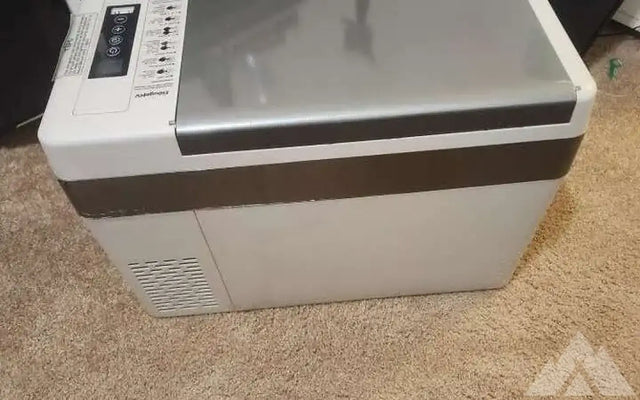 12v bougeRv portable fridge. — photo 2