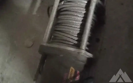 1700 Warn 12v electric winch — used gear for sale (photo 4)