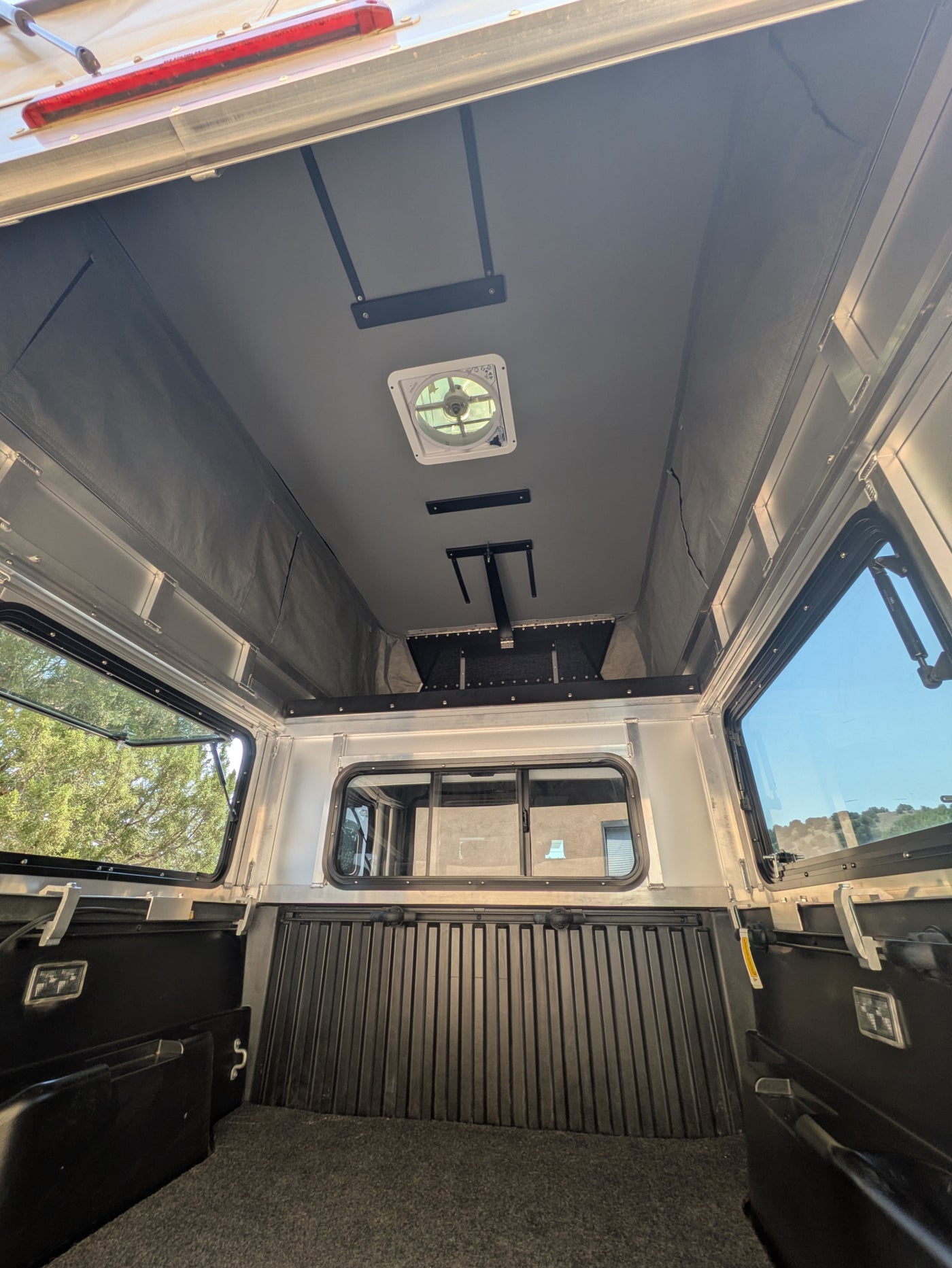 OVRLND Campers Bread 'N' Butter Pop-Top Truck Camper – Tacoma 5 ft Bed — photo 14