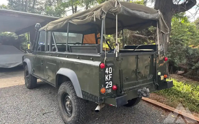 1986 Land Rover Defender 110 — photo 2