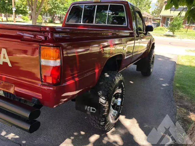 1987 Toyota Tacoma — photo 3