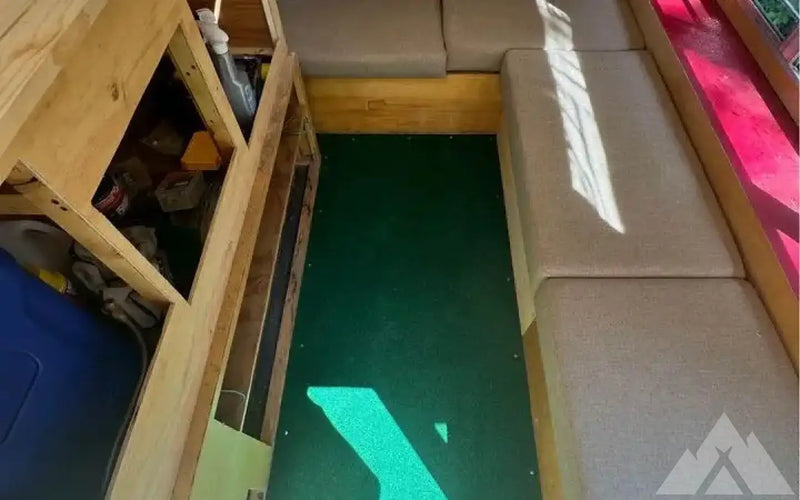 1989 Four Wheel Camper Grandby — used for sale in Colorado Springs, CO (photo 3) — photo 3