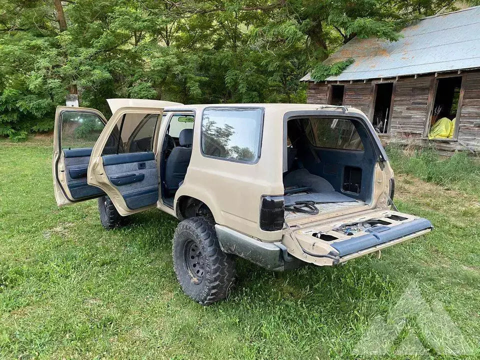 1990 Toyota 4Runner — used overland rig for sale in Walla Walla, WA (photo 3) — photo 3