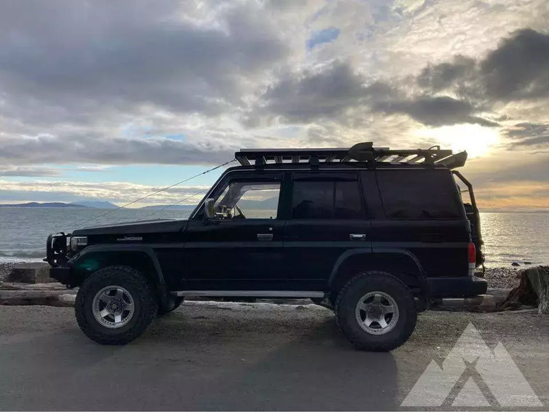 1991 Toyota Land Cruiser — used overland rig for sale in Bellingham, WA (photo 2) — photo 2