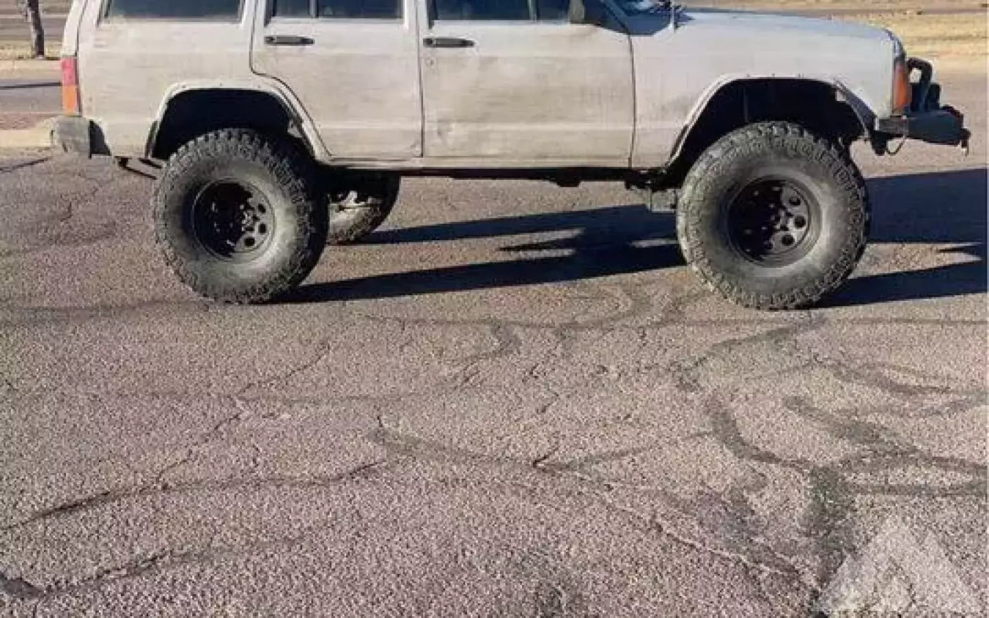 1992 Jeep Cherokee — used overland rig for sale in Manitou Springs, CO (photo 2) — photo 2