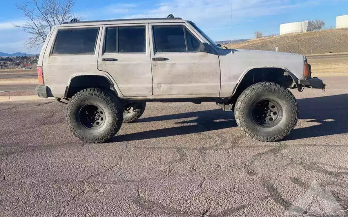 1992 Jeep Cherokee — used overland rig for sale in Manitou Springs, CO