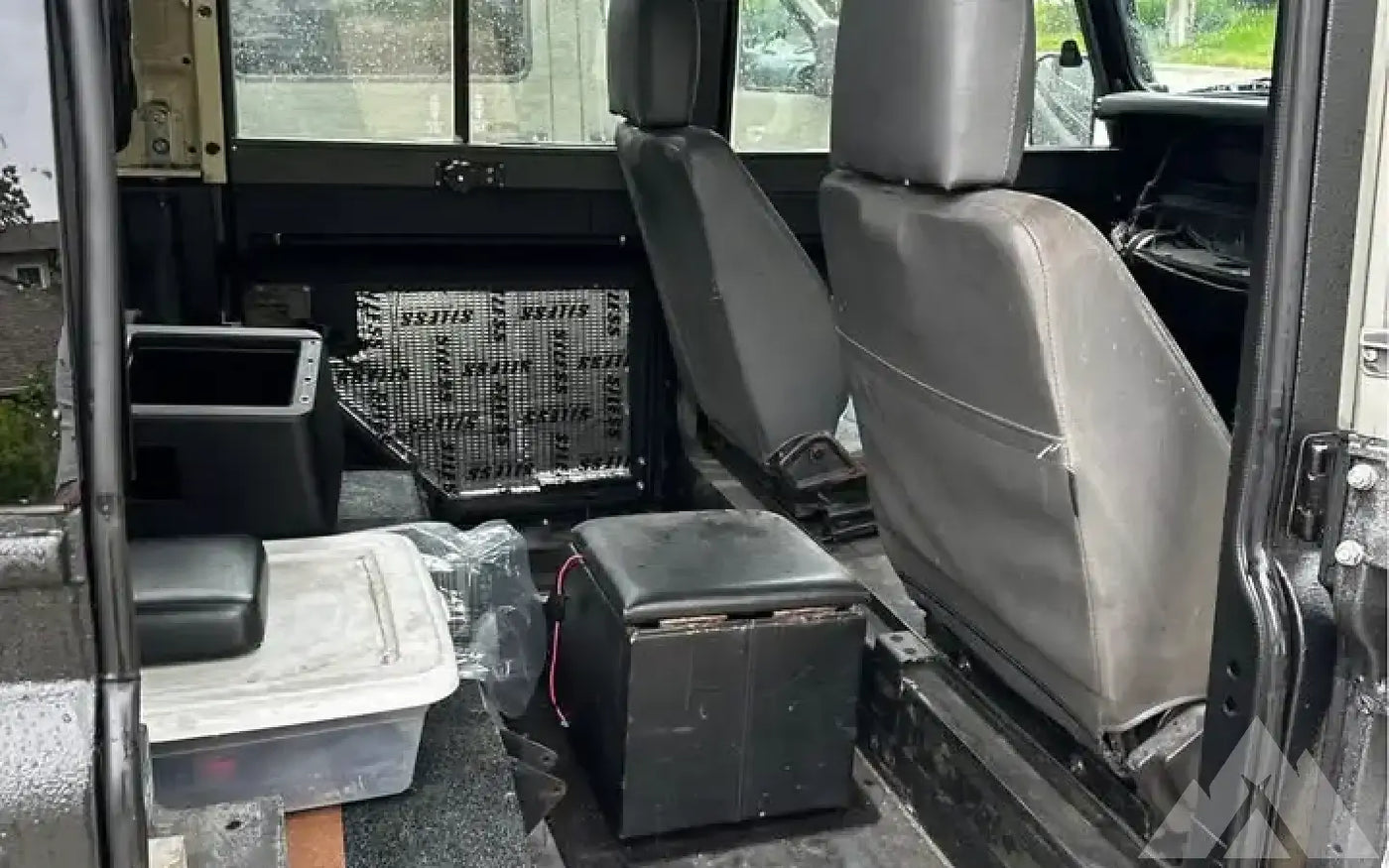 1992 Land Rover Defender 110 — used overland rig for sale in Sheridan, WY (photo 4) — photo 4