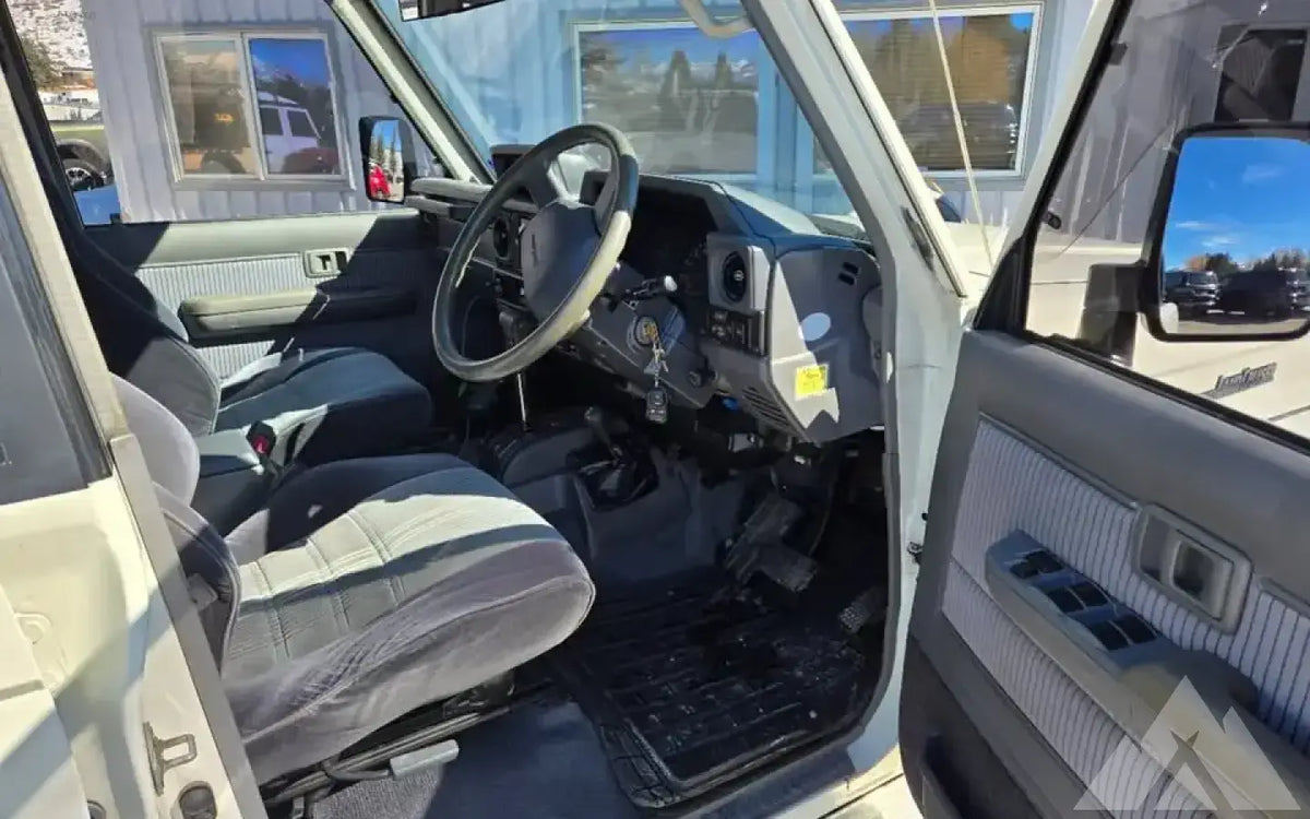 1992 Toyota Land Cruiser — used overland rig for sale in Jackson, WY (photo 5) — photo 5