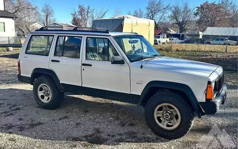1993 Jeep Cherokee — used overland rig for sale in Herriman, UT (photo 2) — photo 2