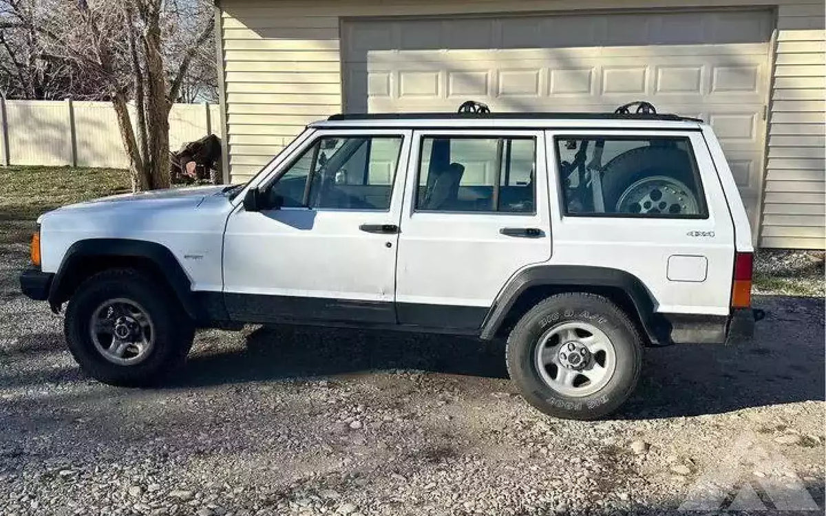 1993 Jeep Cherokee — used overland rig for sale in Herriman, UT — photo 1