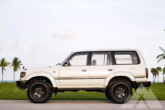 1993 Toyota Land Cruiser — photo 2
