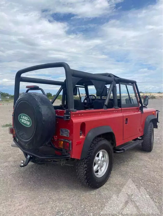 1994 Land Rover Defender 90 — photo 2