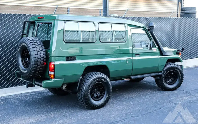 1994 Toyota Land Cruiser — photo 2