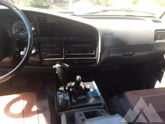 1994 Toyota Land Cruiser — photo 2