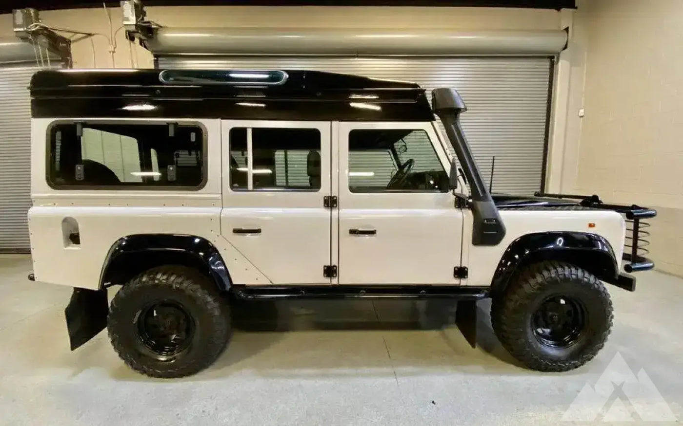 1995 Land Rover Defender 110 — used overland rig for sale in Scottsdale, AZ (photo 4) — photo 4