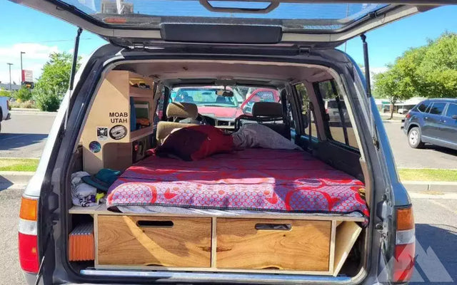 1995 Toyota Land Cruiser — photo 3