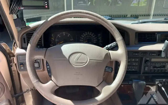 1997 Lexus LX 450 — photo 3