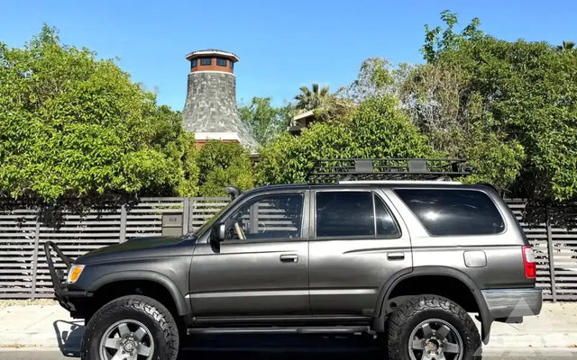 1997 Toyota 4Runner — photo 2
