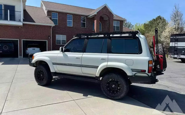 1997 Toyota Land Cruiser — photo 2