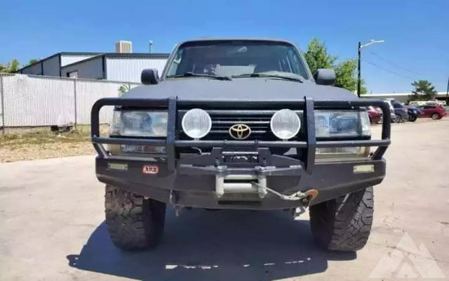1997 Toyota Land Cruiser — photo 2